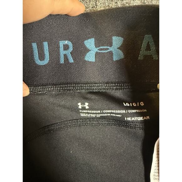 Under Armour Women's Compression Heat Gear Athletic Capri Leggings Size Large - Picture 9 of 10